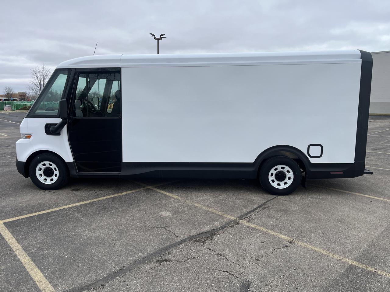 2024 BrightDrop Zevo 600 Max Range eAWD HeatPkg w/HeatedSeats HeatedSteeringWheel