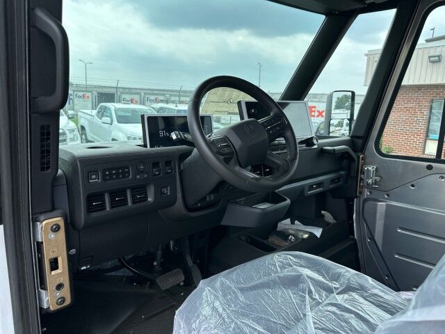 2024 Brightdrop Zevo 400 AWD Ashland VA
