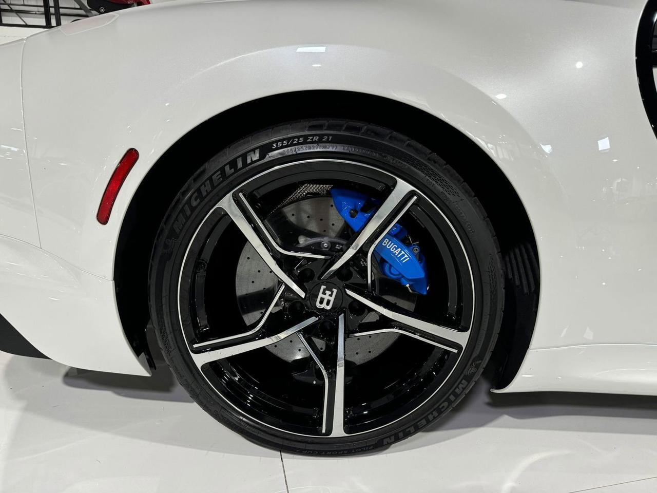 2024 Bugatti CHIRON SUPER SPORT 1 of 1 L Elephant Blanc Fort Lauderdale FL