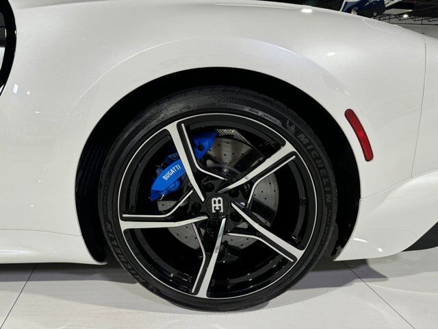 2024 Bugatti CHIRON SUPER SPORT 1 of 1 L Elephant Blanc Fort Lauderdale FL