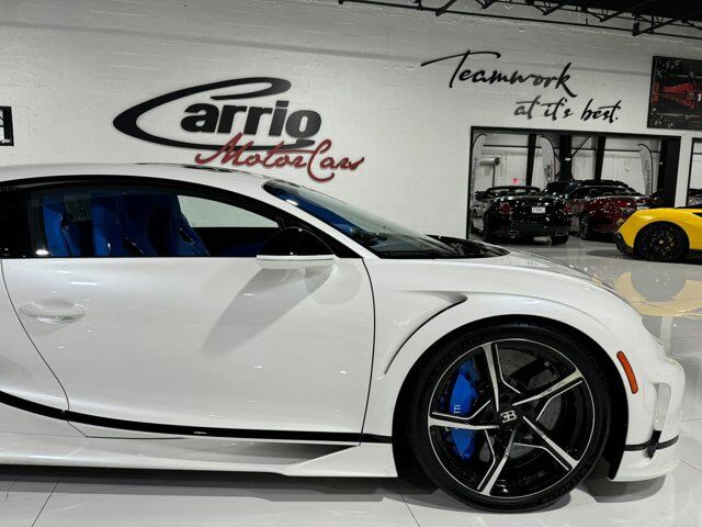 2024 Bugatti CHIRON SUPER SPORT 1 of 1 L Elephant Blanc Fort Lauderdale FL