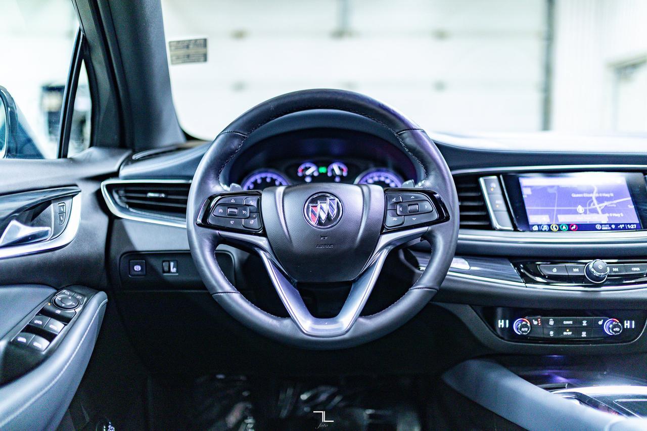 2024 Buick Enclave AWD Essence Leather Roof Nav BCam Red Deer AB