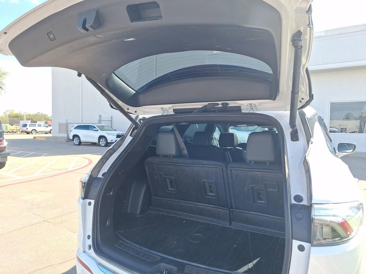 2024 Buick Enclave Avenir Hurst TX