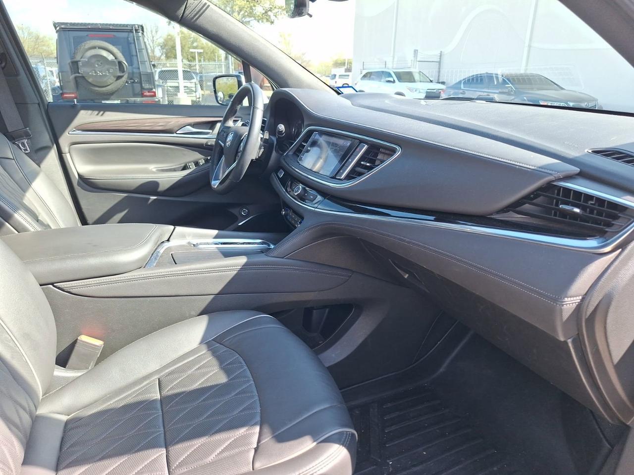 2024 Buick Enclave Avenir Hurst TX
