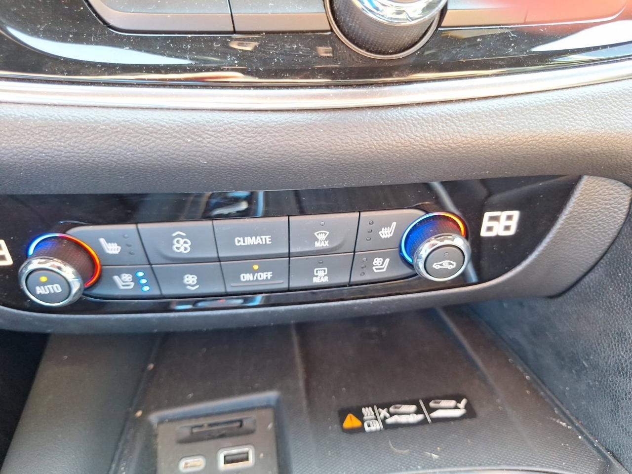 2024 Buick Enclave Avenir Hurst TX