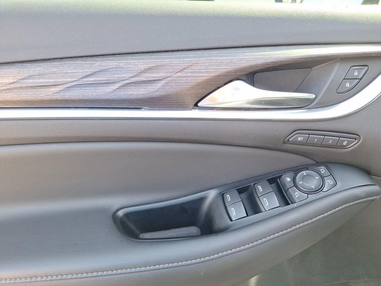 2024 Buick Enclave Avenir Hurst TX