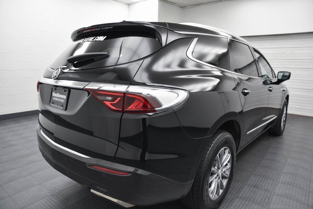 2024 Buick Enclave Essence AKRON OH