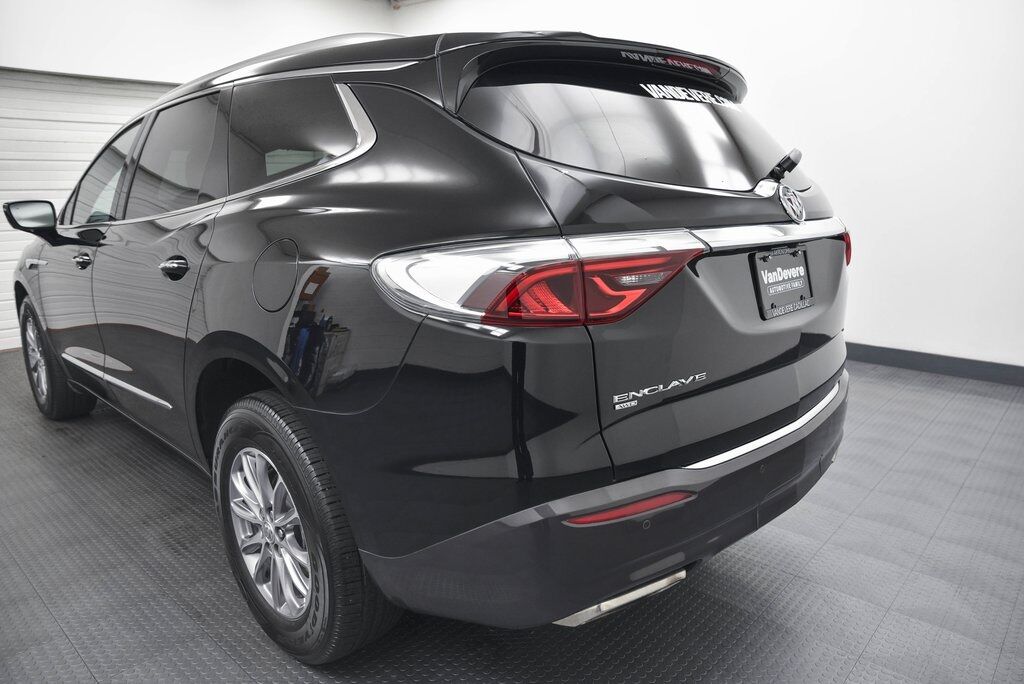 2024 Buick Enclave Essence AKRON OH
