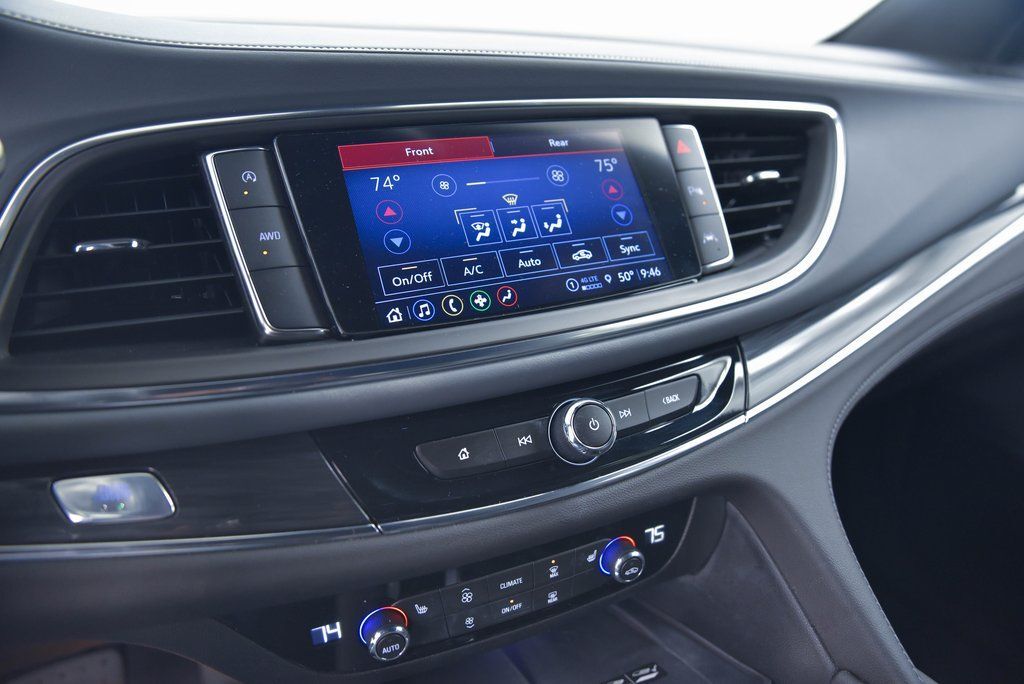 2024 Buick Enclave Essence Akron OH