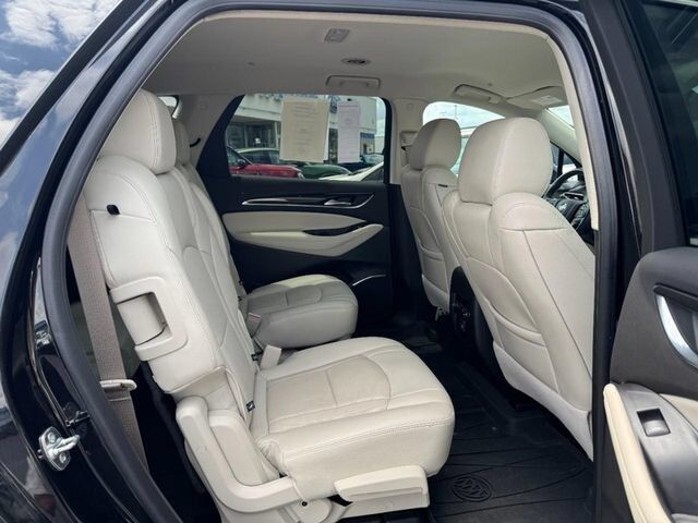 2024 Buick Enclave Essence Farmington MO