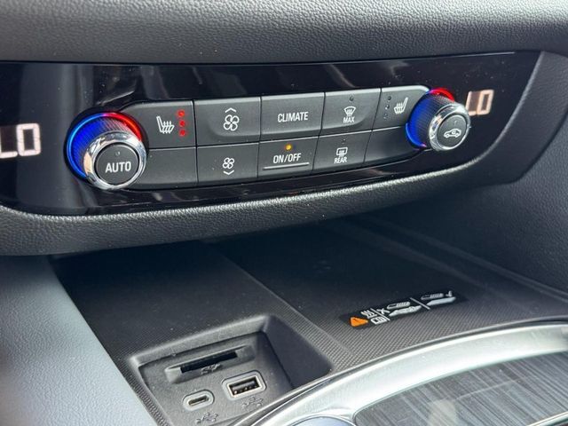 2024 Buick Enclave Essence Washington MO