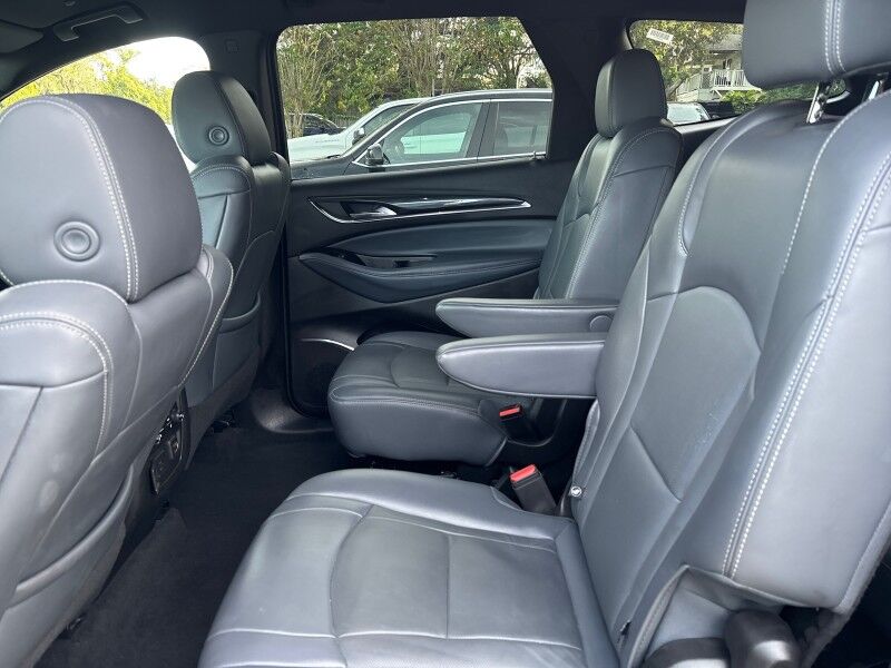 2024 Buick Enclave Premium AWD w/LTHR. NAVI. BOSE. Seffner FL