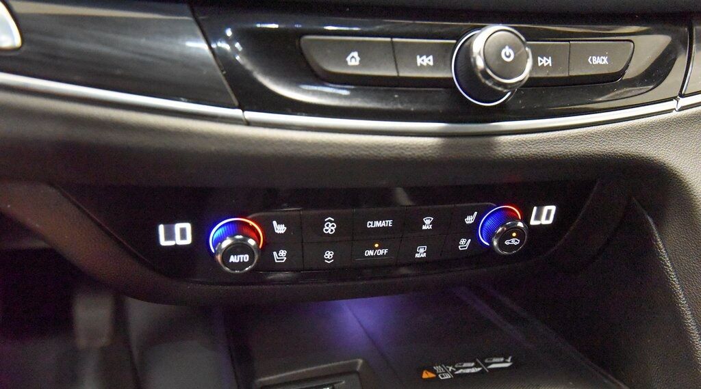 2024 Buick Enclave Premium Group Akron OH