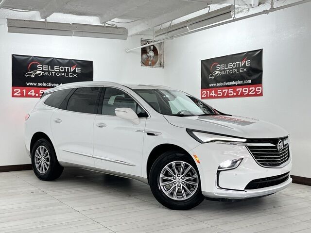 2024 Buick Enclave Premium photo 2
