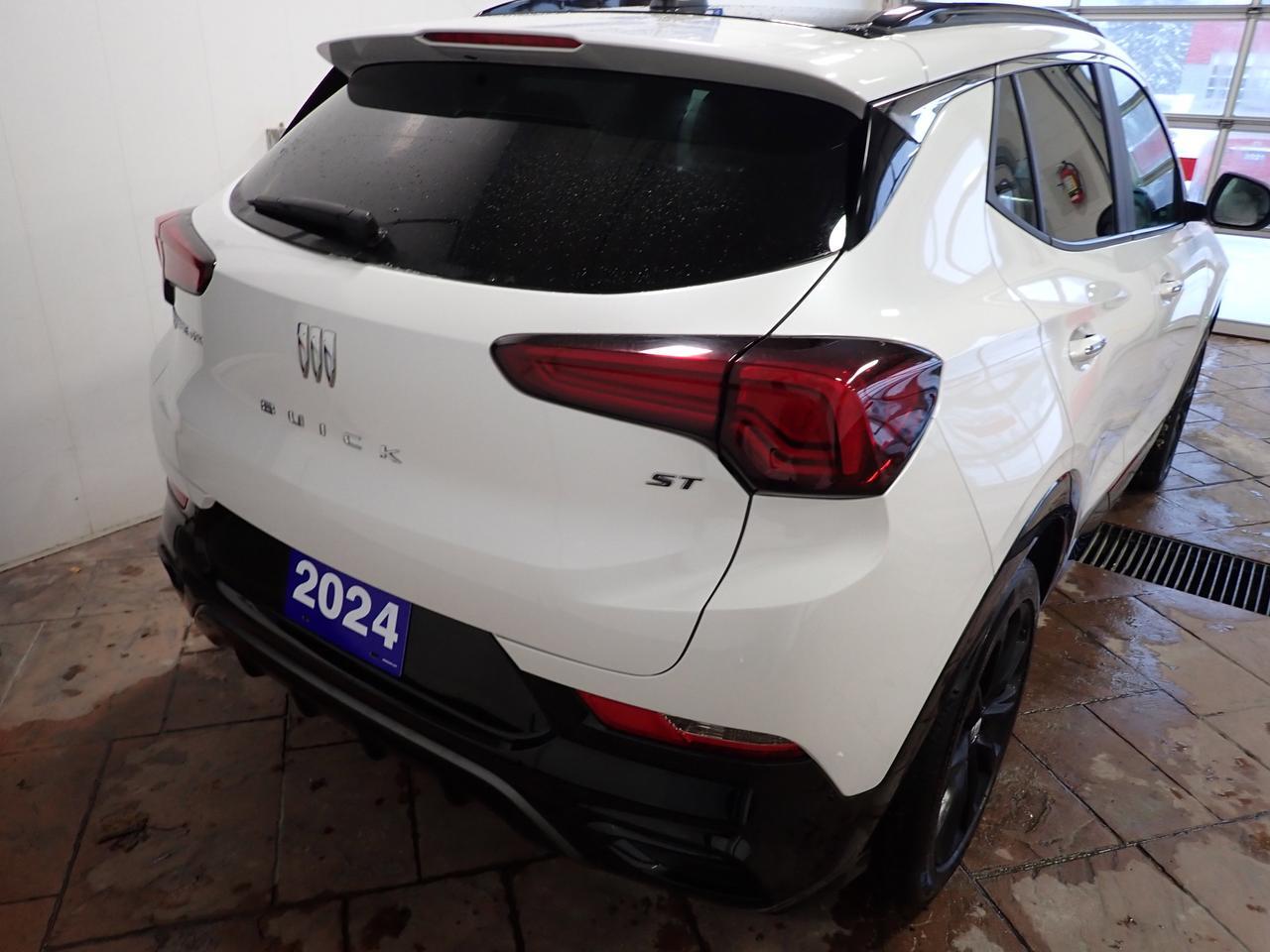 2024 Buick Encore GX Sport Touring AWD 4DR LEATHR SUNROOF Listowel ON