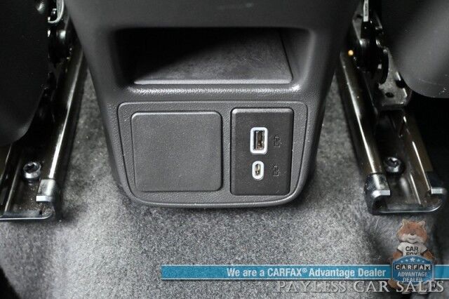 2024 Buick Encore GX Sport Touring / AWD / Driver Confidence Pkg / Forward Collision Alert / Lane Departure & Blind Spot Alert / Apple CarPlay & Android Auto / Keyless Entry & Start / Back Up Cam / 28 MPG / Aluminum Wheels / 1-Owner Anchorage AK