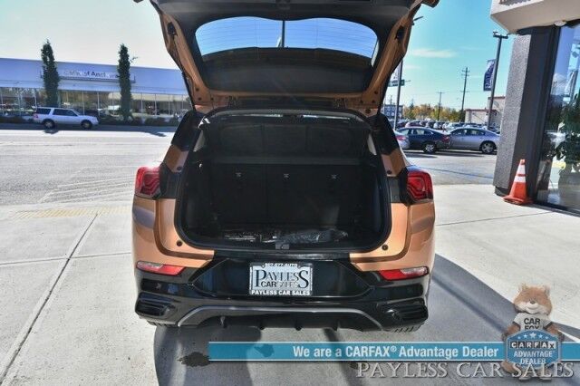 2024 Buick Encore GX Sport Touring / AWD / Driver Confidence Pkg / Premium Leather Seats / Lane Departure & Blind Spot Alert / Apple CarPlay & Android Auto / Back Up Camera / Keyless Entry & Start / Cruise Control / 28 MPG / 1-Owner Anchorage AK