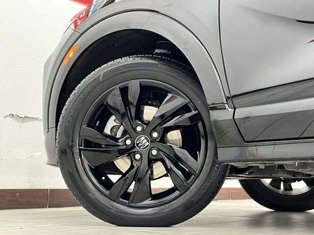2024 Buick Encore GX Sport Touring photo 9