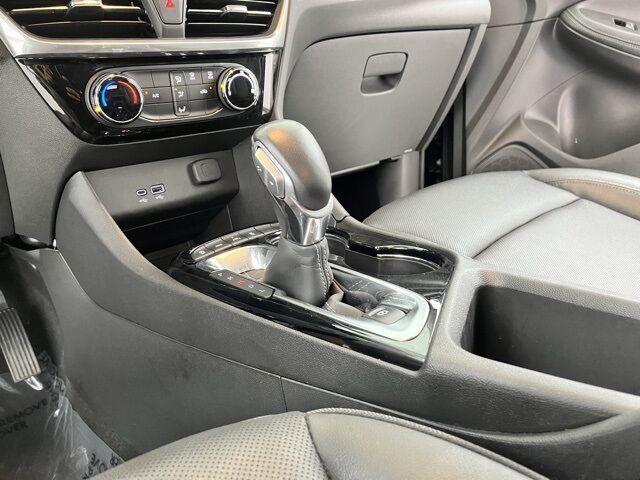 2024 Buick Encore GX Sport Touring photo 30