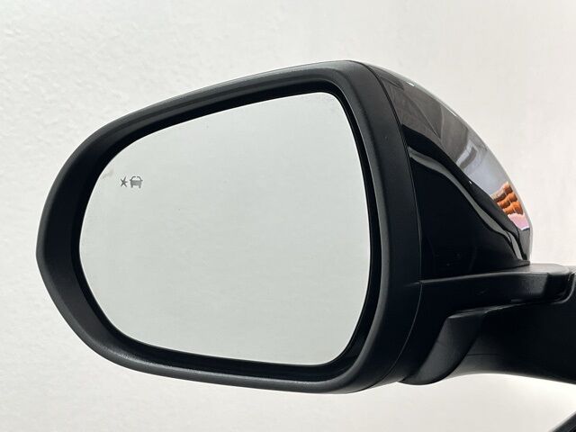 2024 Buick Encore GX Sport Touring photo 12