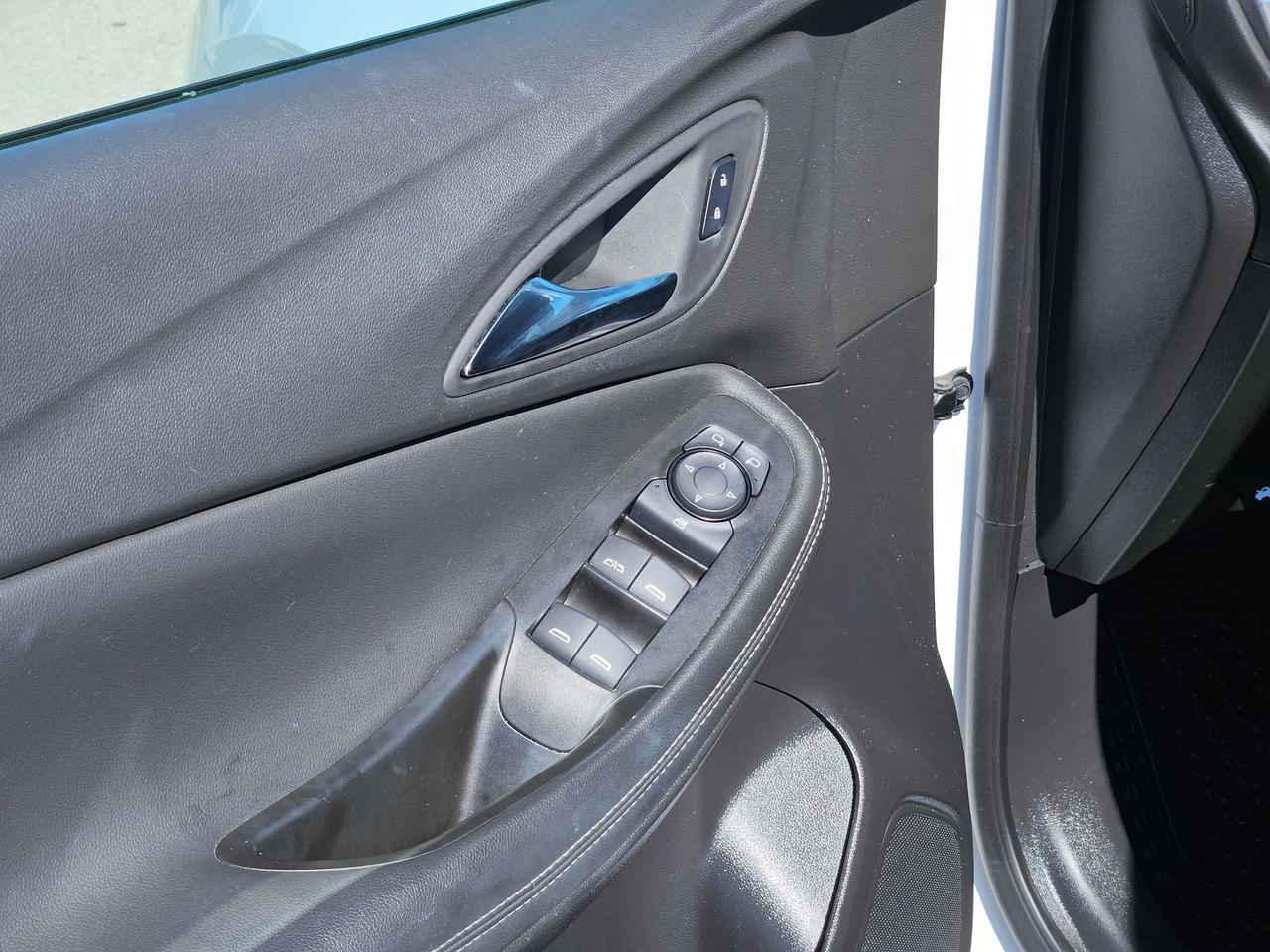 2024 Buick Encore GX Sport Touring Castroville TX