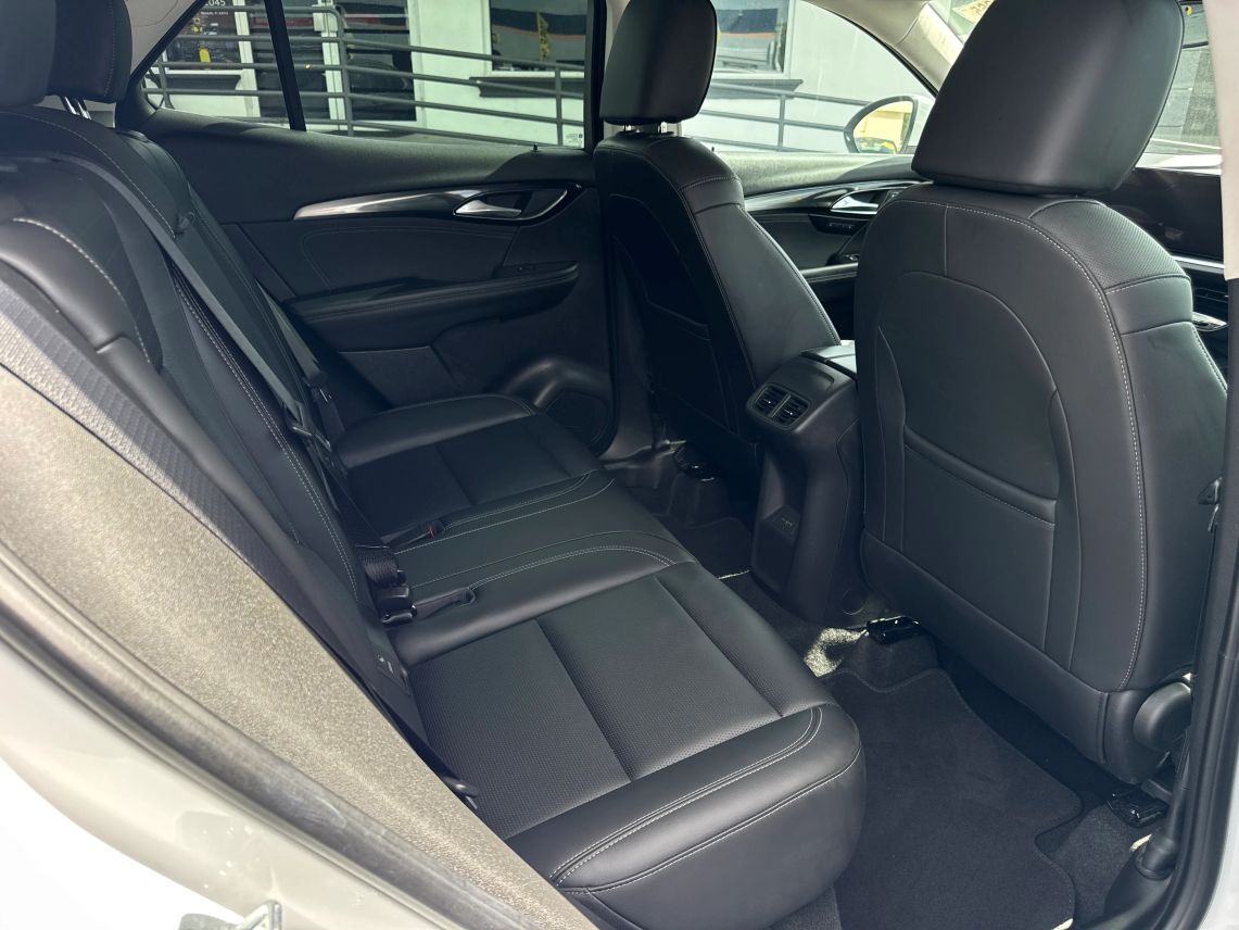 2024 Buick Envision Preferred Sport Utility 4D