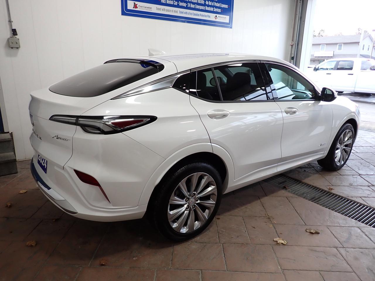 2024 Buick Envista Avenir FWD 4DR LEATHER SUNROOF Listowel ON