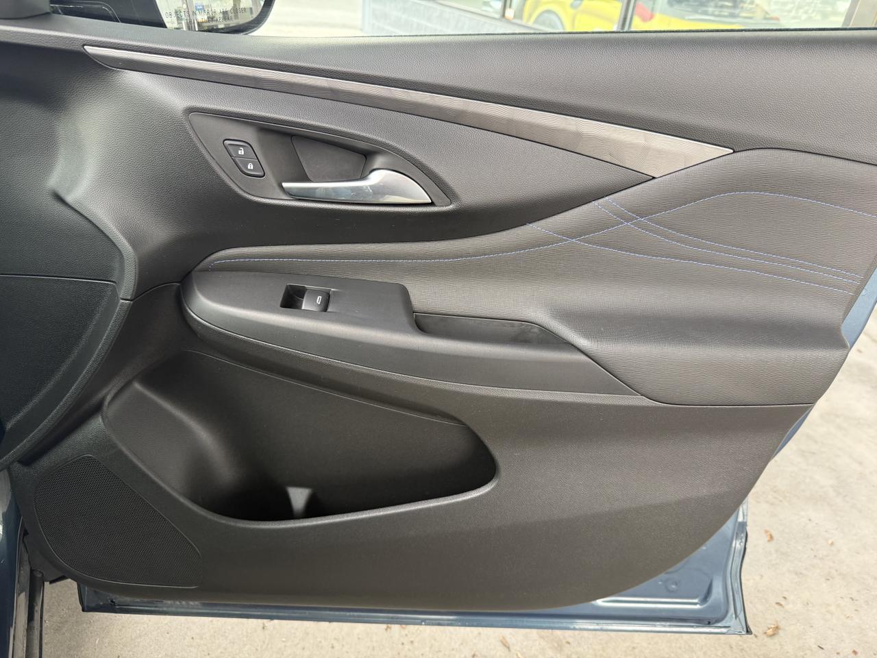 2024 Buick Envista Sport Touring Knoxville TN