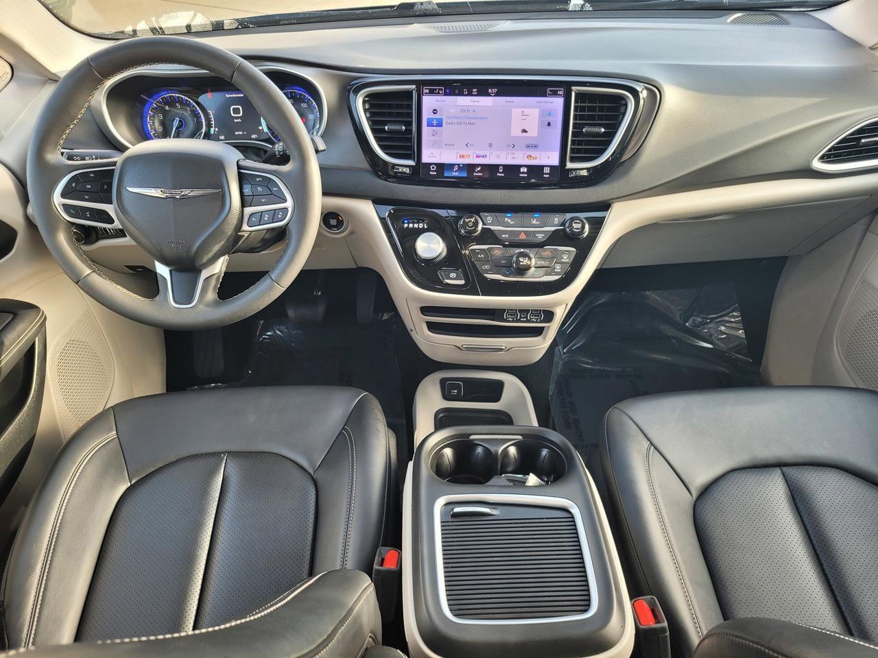 2024 CHRYSLER PACIFICA TOURING L Roseville CA