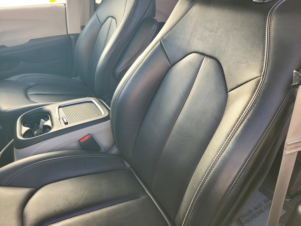 2024 CHRYSLER PACIFICA TOURING L Roseville CA