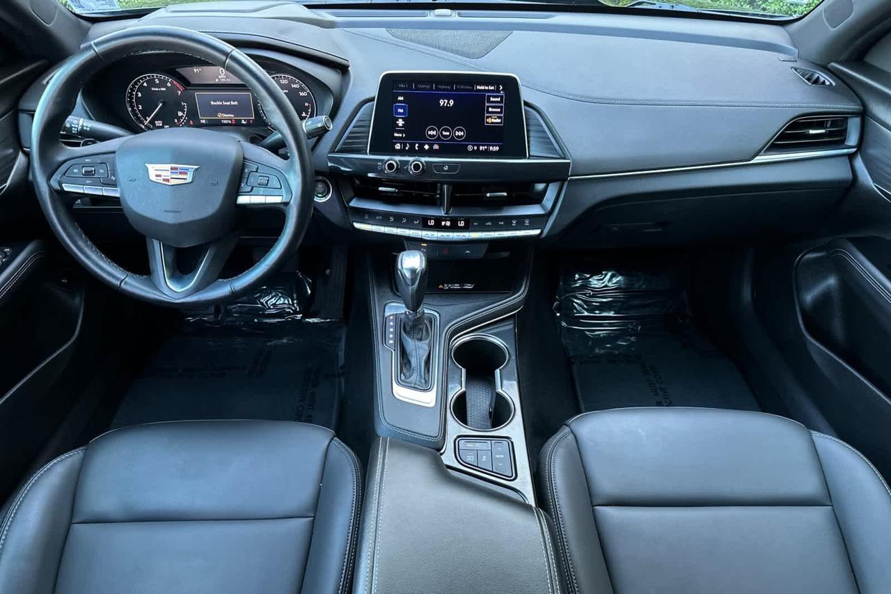 2024 Cadillac CT4 Luxury