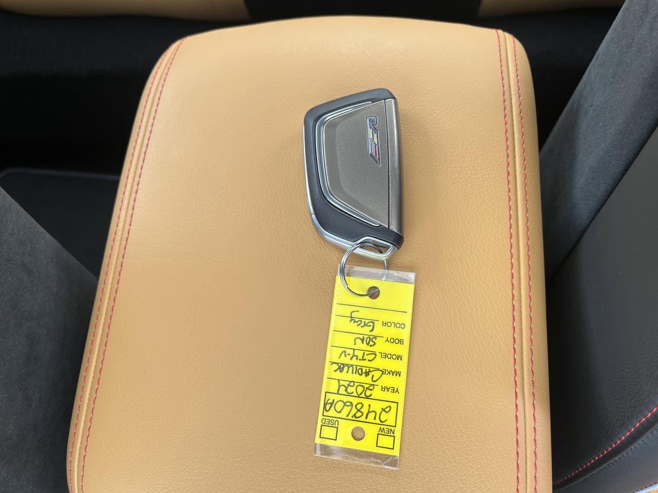 2024 Cadillac CT4-V Blackwing 6-Speed ClimatePkg w/NaturalTanLeather Sunroof Nav 18s BronzeBrakeCalipers HtdCldMemLthr Saukville WI