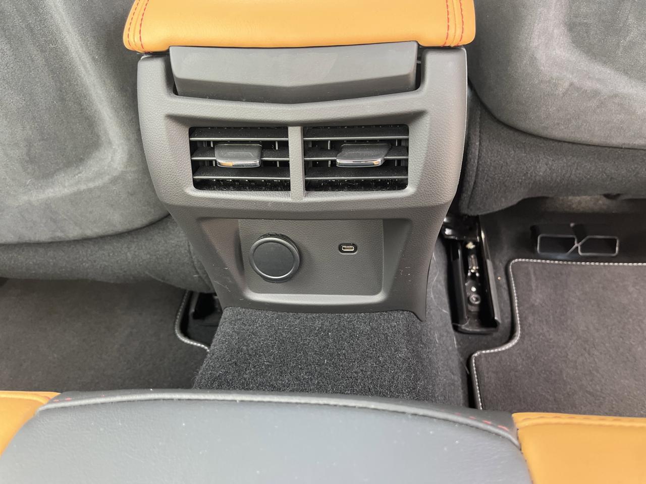 2024 Cadillac CT4-V Blackwing 6-Speed ClimatePkg w/NaturalTanLeather Sunroof Nav 18s BronzeBrakeCalipers HtdCldMemLthr Saukville WI
