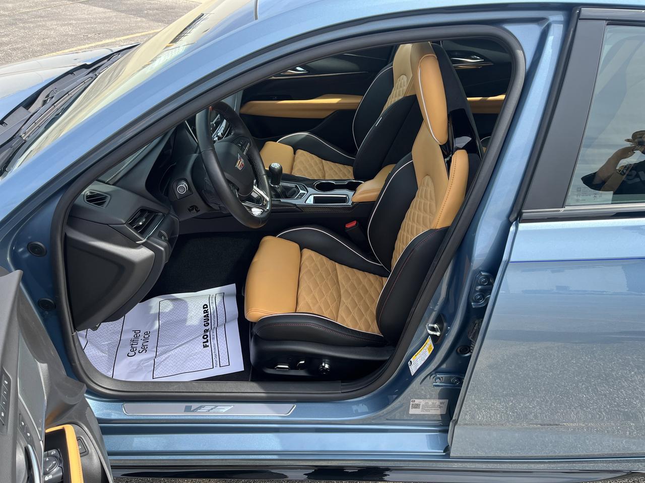 2024 Cadillac CT4-V Blackwing 6Speed ClimatePkg w/NaturalTanLeather Sunroof Nav 18s BronzeBrakeCalipers HtdCldMemLthr Saukville WI