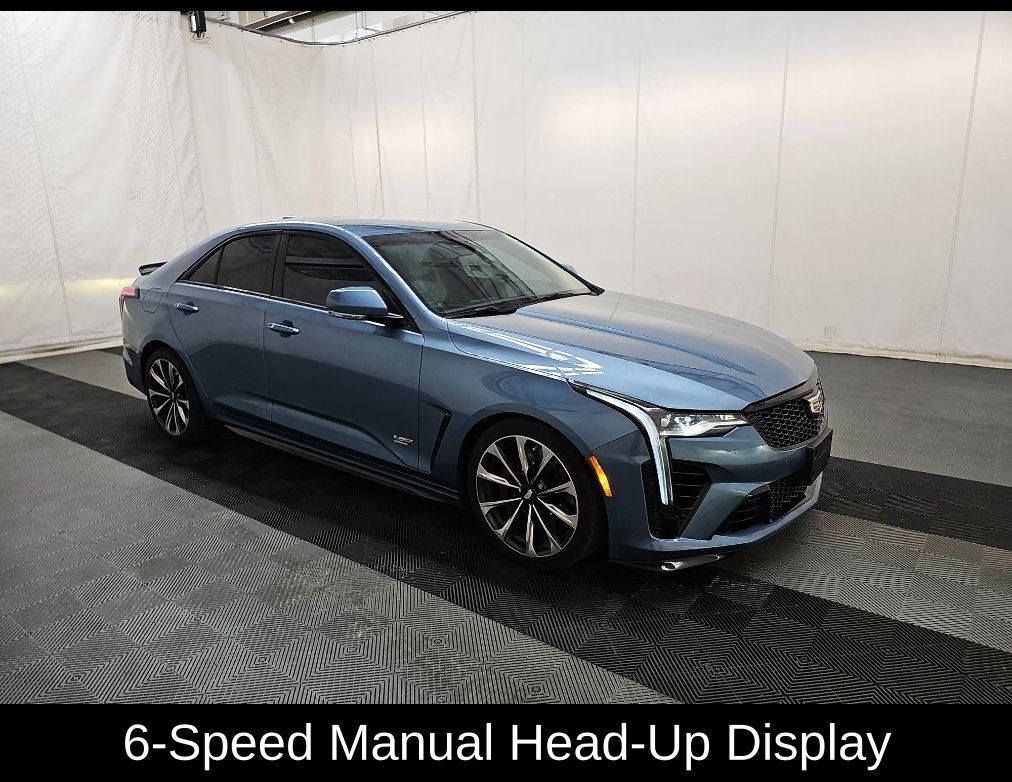 2024 Cadillac CT4
