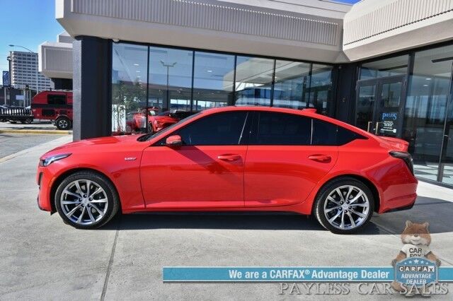 2024 Cadillac CT5 V-Series / AWD / AutoStart / Twin Turbo 3.0L V6 / Power & Heated Leather Seats / Heated Steering Wheel / Dual Sunroofs / Navigation / Bose Speakers / Lane Departure & Blind Spot Alert / Keyless Entry & Start / 27 MPG