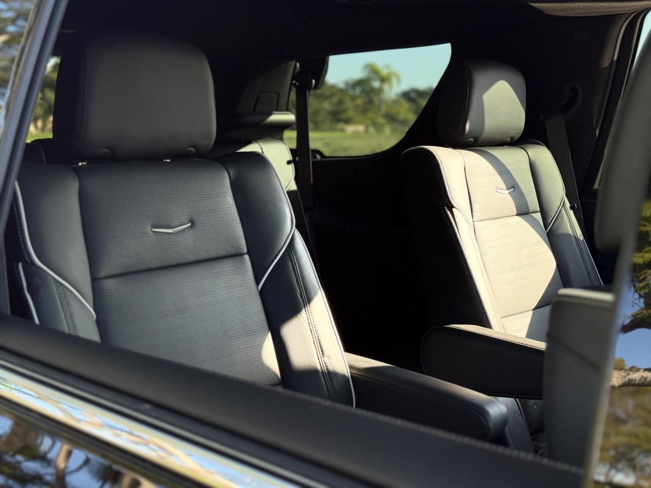 2024 Cadillac Escalade 4WD Premium Luxury San Diego CA