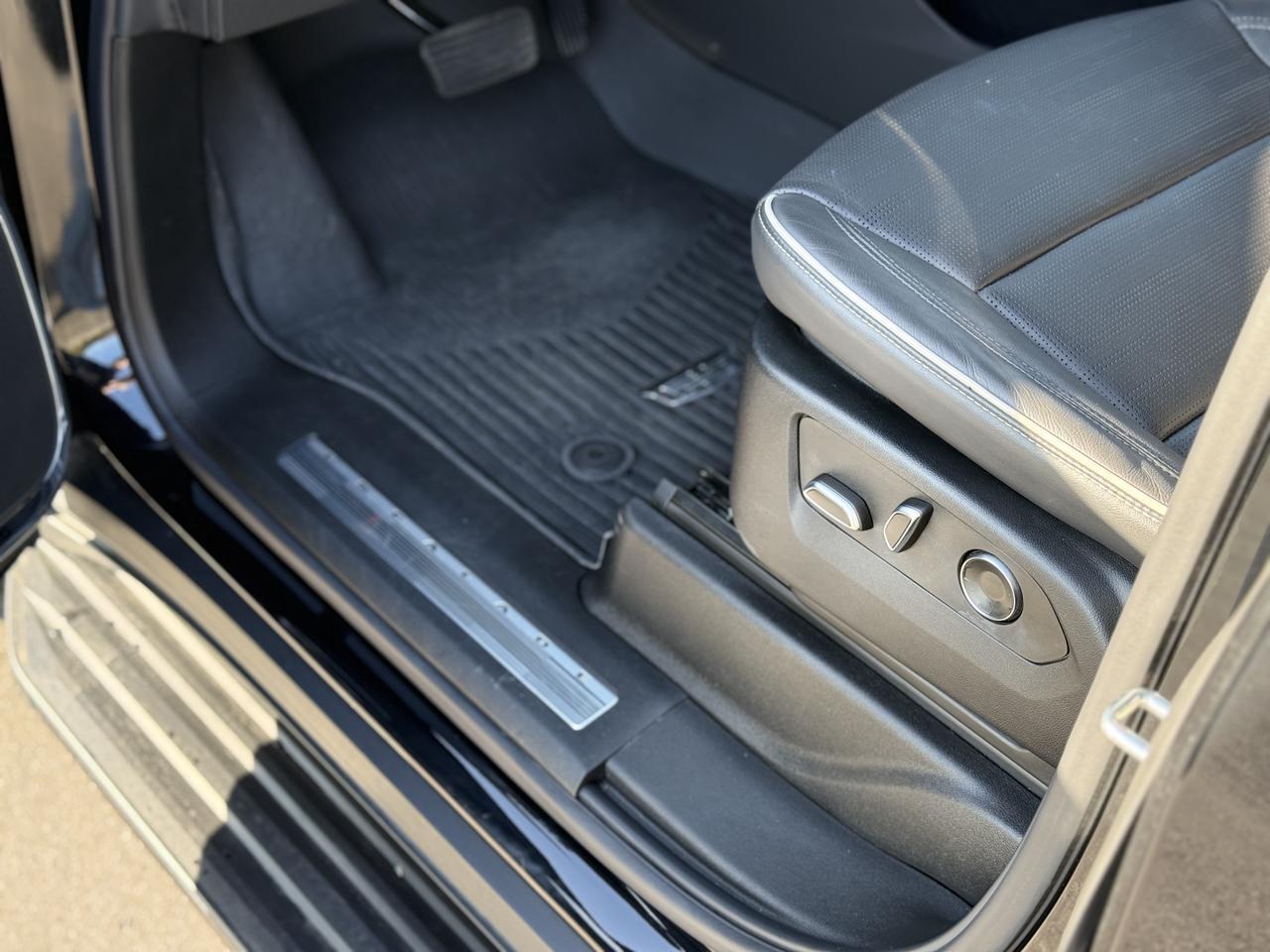 2024 Cadillac Escalade 4WD Premium Luxury San Diego CA