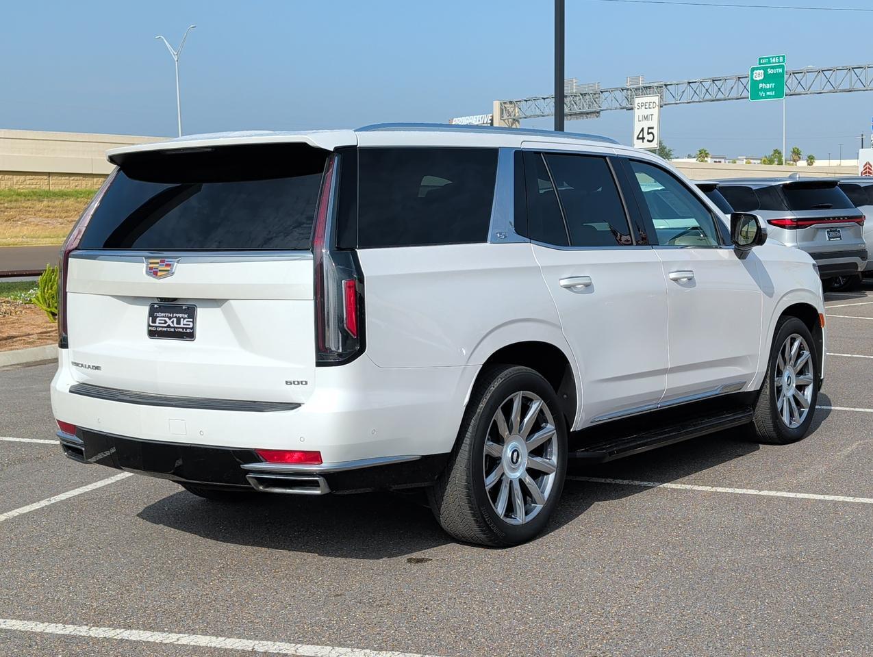2024 Cadillac Escalade 4WD Premium Luxury Platinum