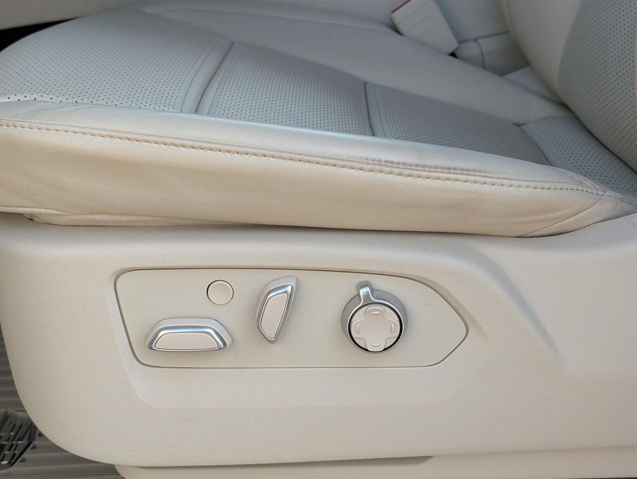 2024 Cadillac Escalade 4WD Premium Luxury Platinum San Juan TX