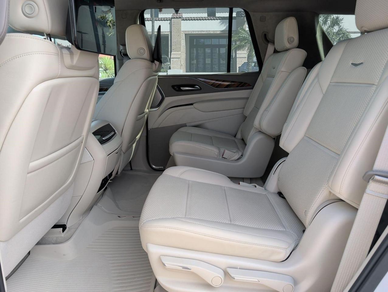 2024 Cadillac Escalade 4WD Premium Luxury Platinum San Juan TX