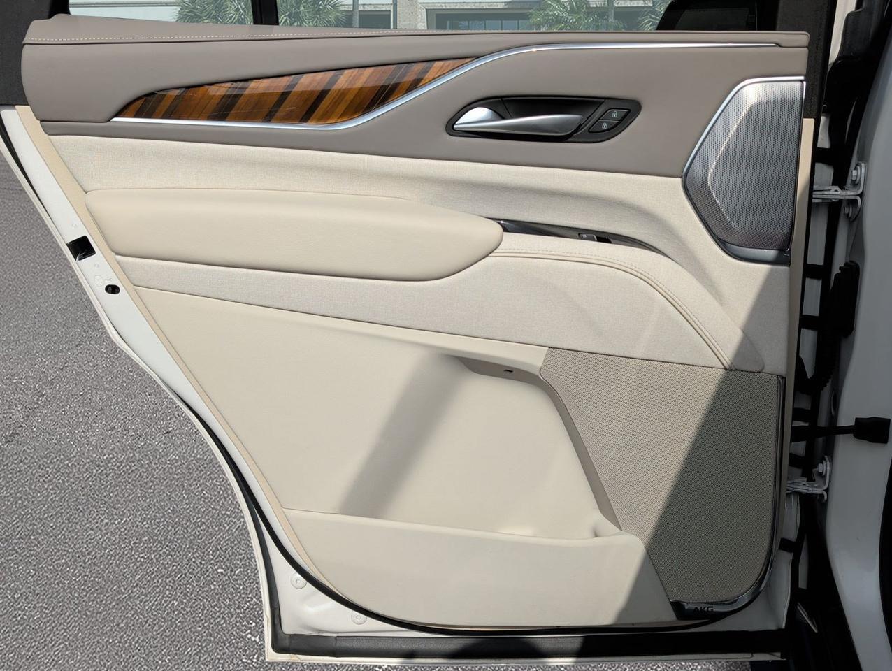 2024 Cadillac Escalade 4WD Premium Luxury Platinum San Juan TX