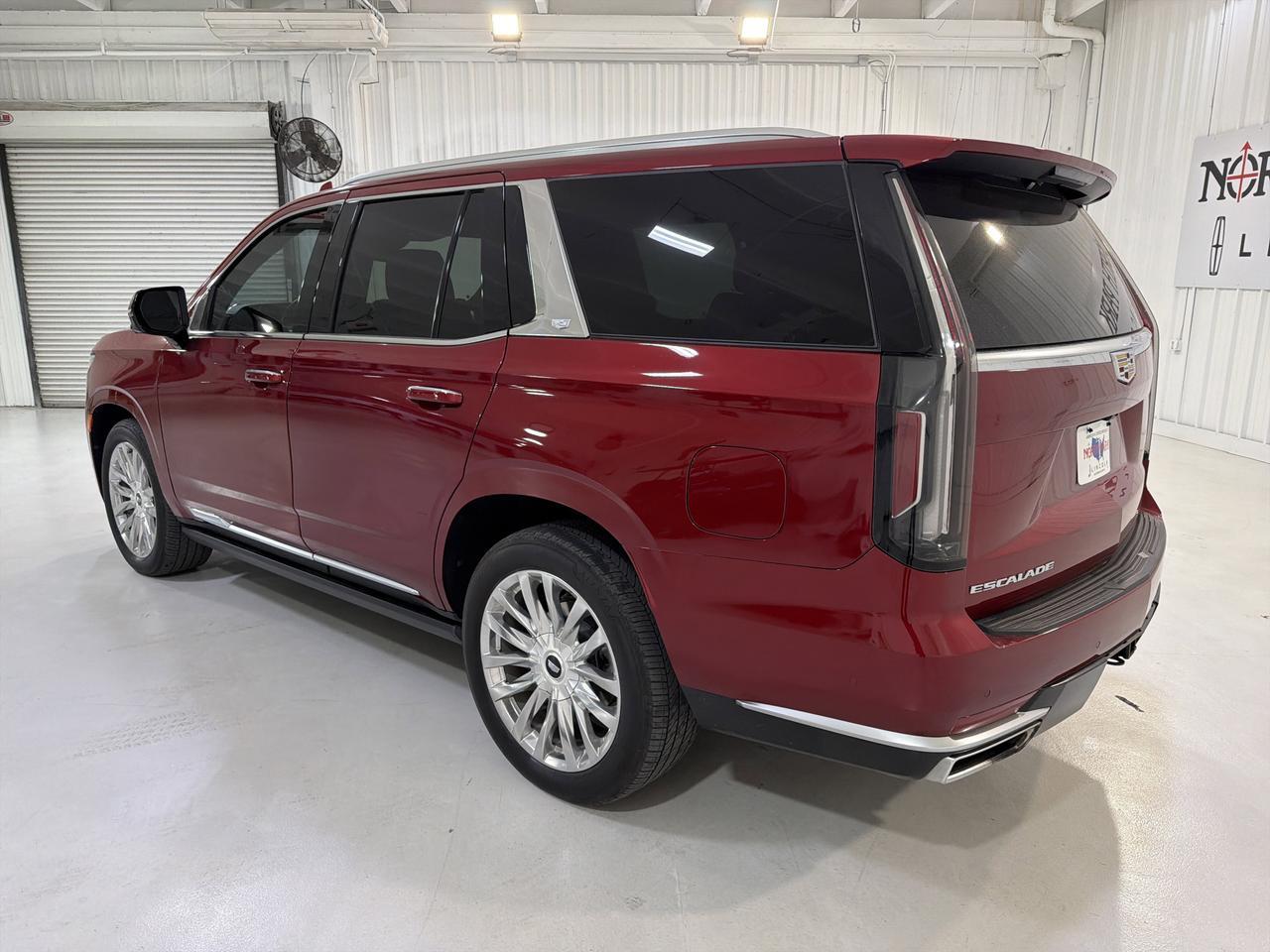 2024 Cadillac Escalade 4WD Premium Luxury