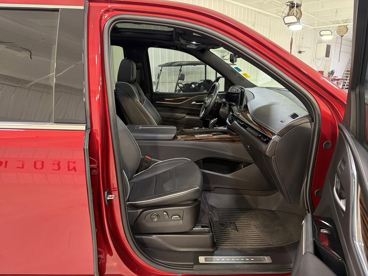 2024 Cadillac Escalade 4WD Premium Luxury San Antonio TX