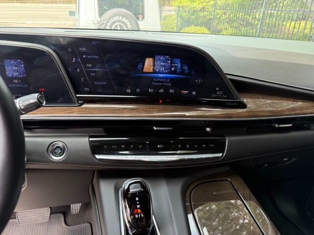 2024 Cadillac Escalade 4WD Sport Platinum 4WD Sport Platinum San Diego CA
