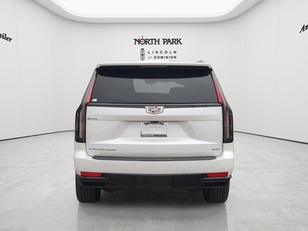 2024 Cadillac Escalade 4WD Sport Platinum