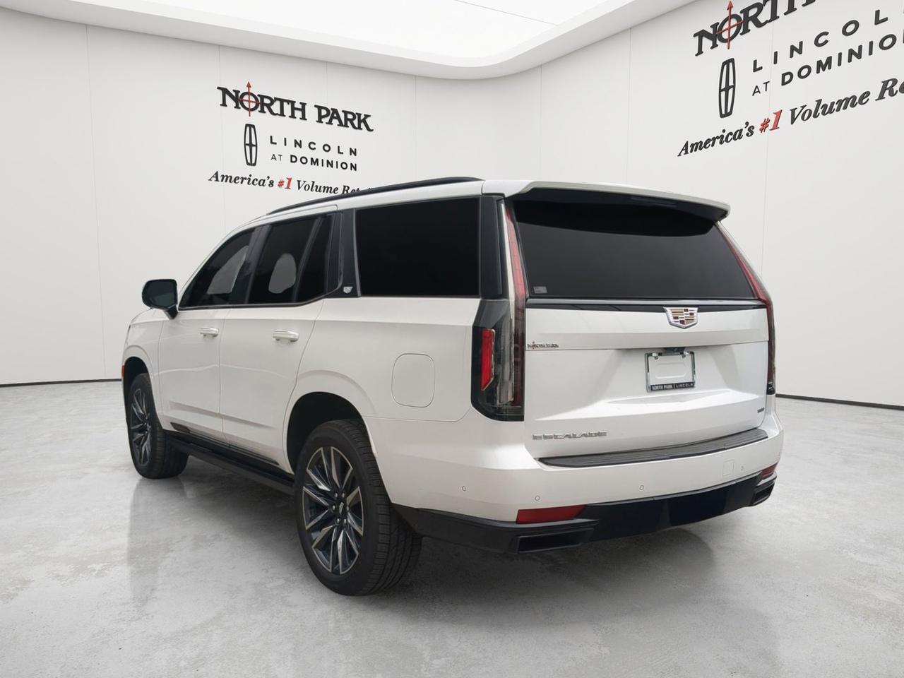 2024 Cadillac Escalade 4WD Sport Platinum
