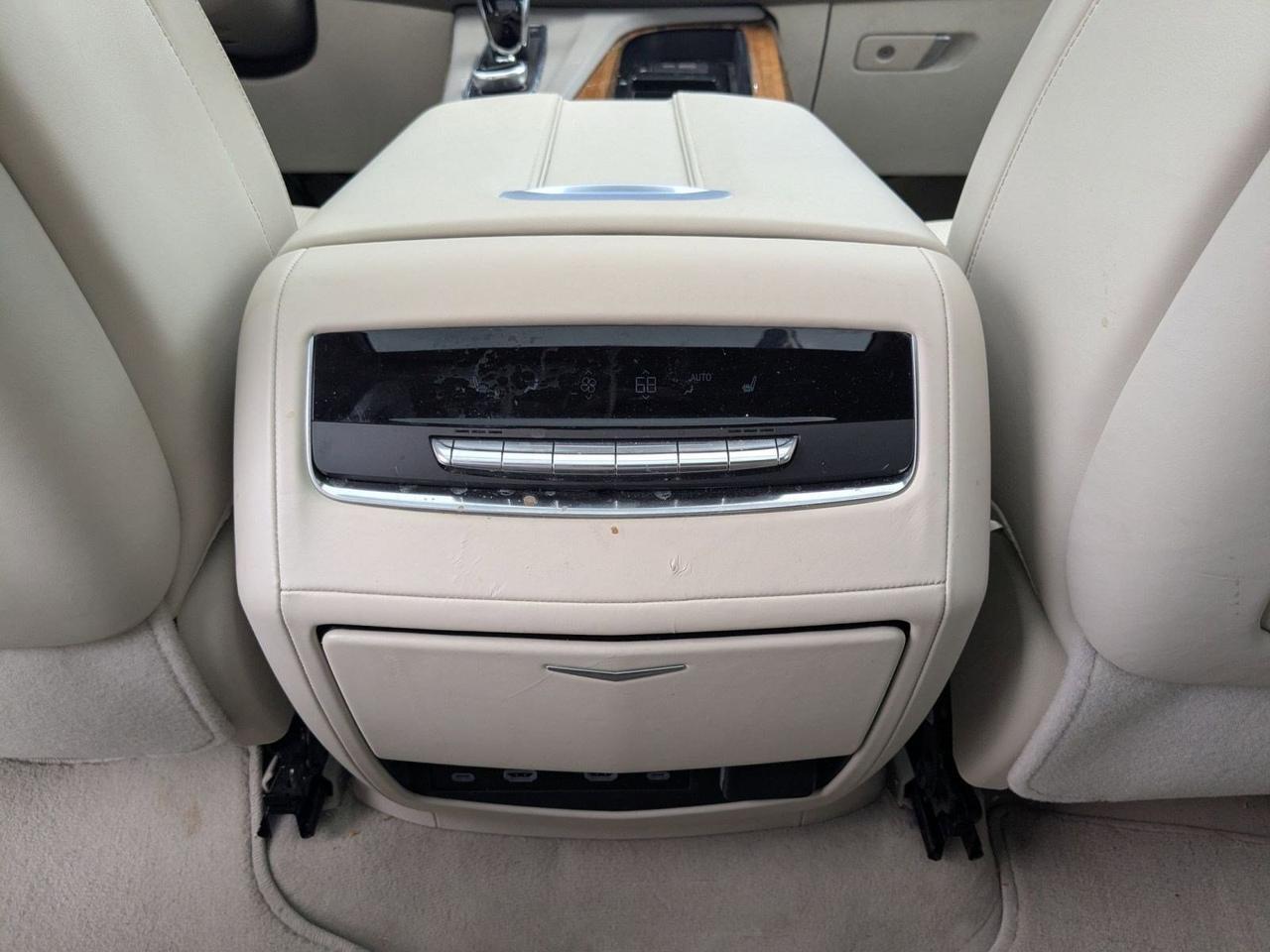 2024 Cadillac Escalade 4WD Sport Platinum