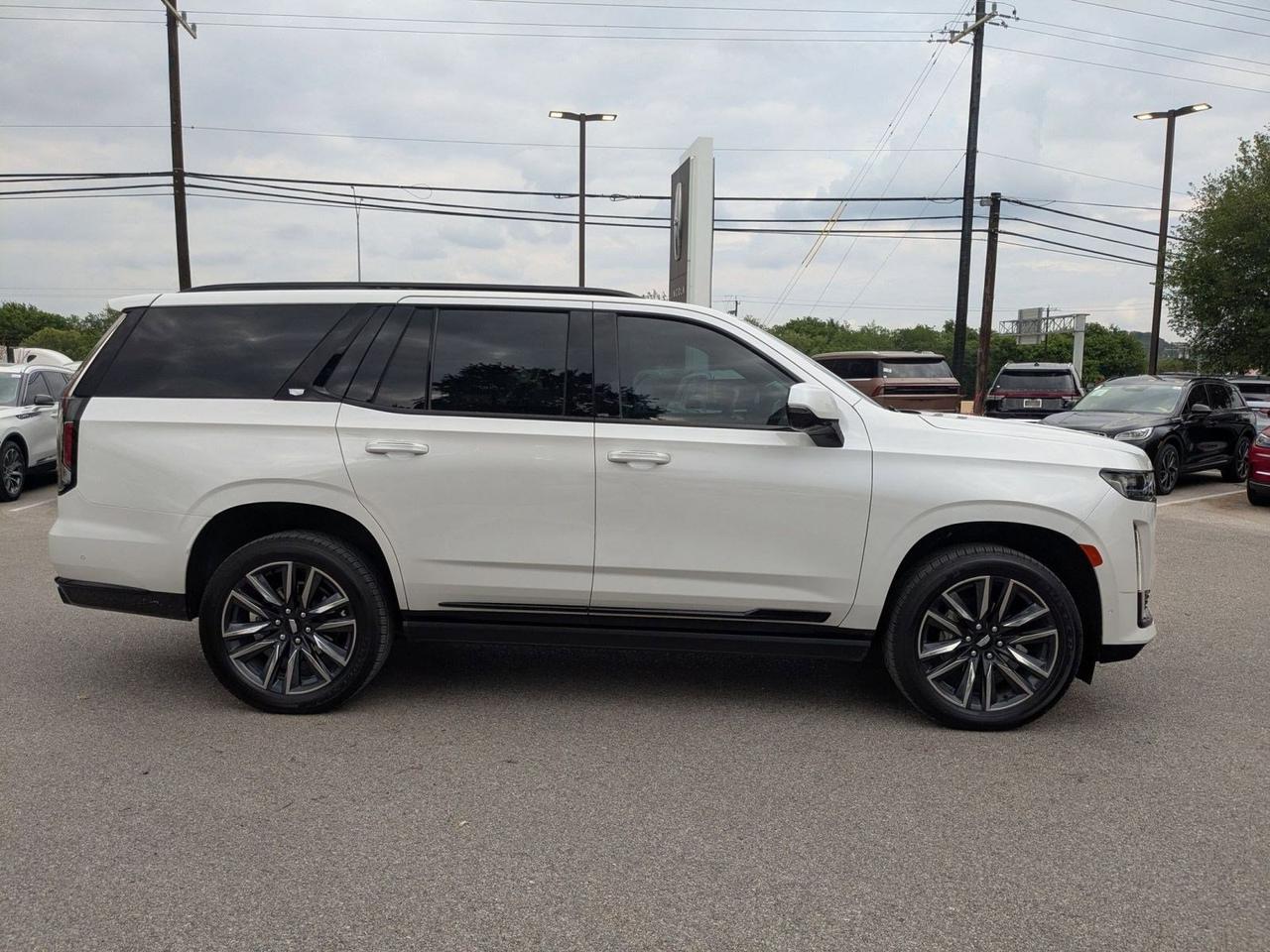 2024 Cadillac Escalade 4WD Sport Platinum