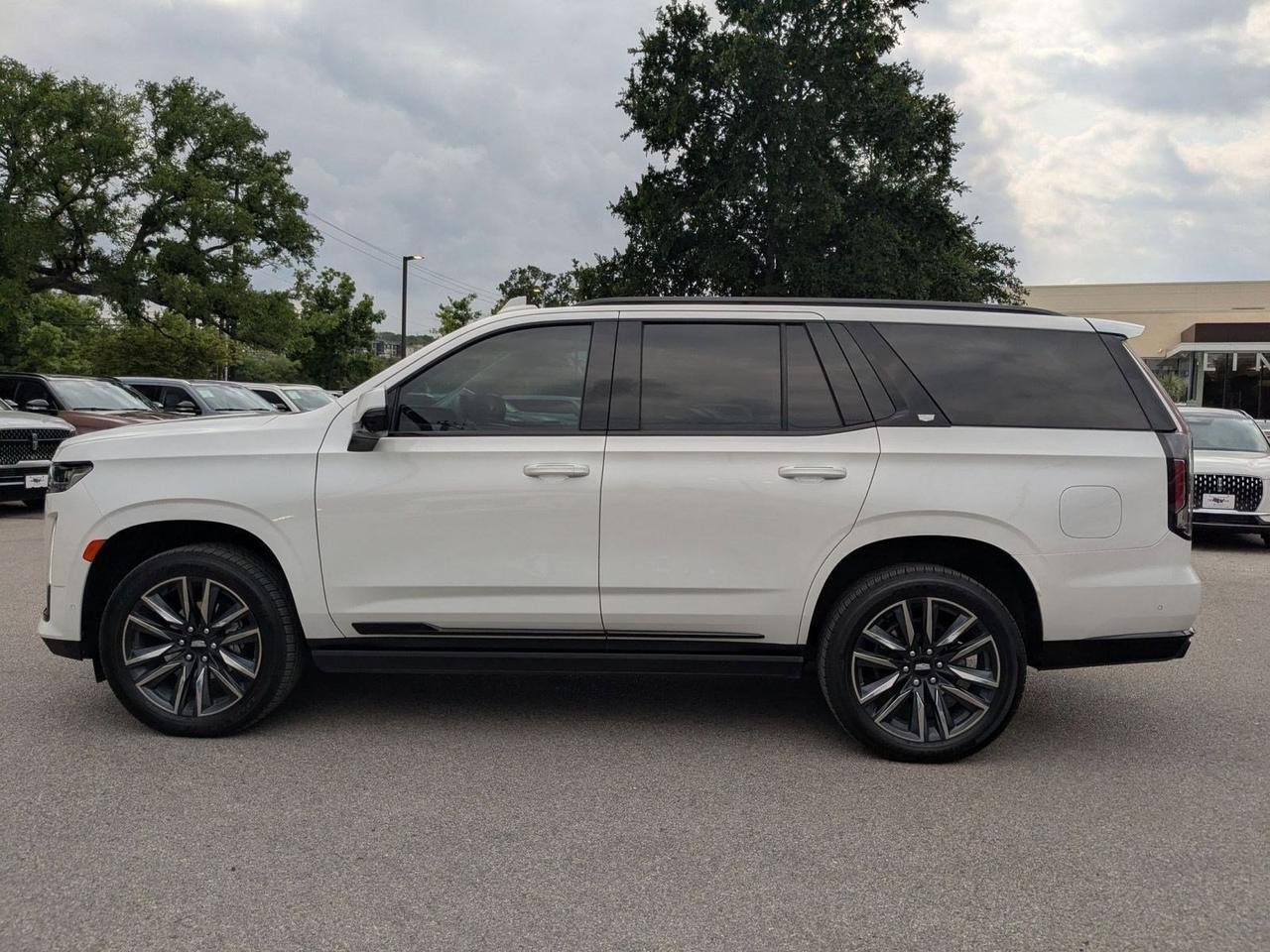 2024 Cadillac Escalade 4WD Sport Platinum